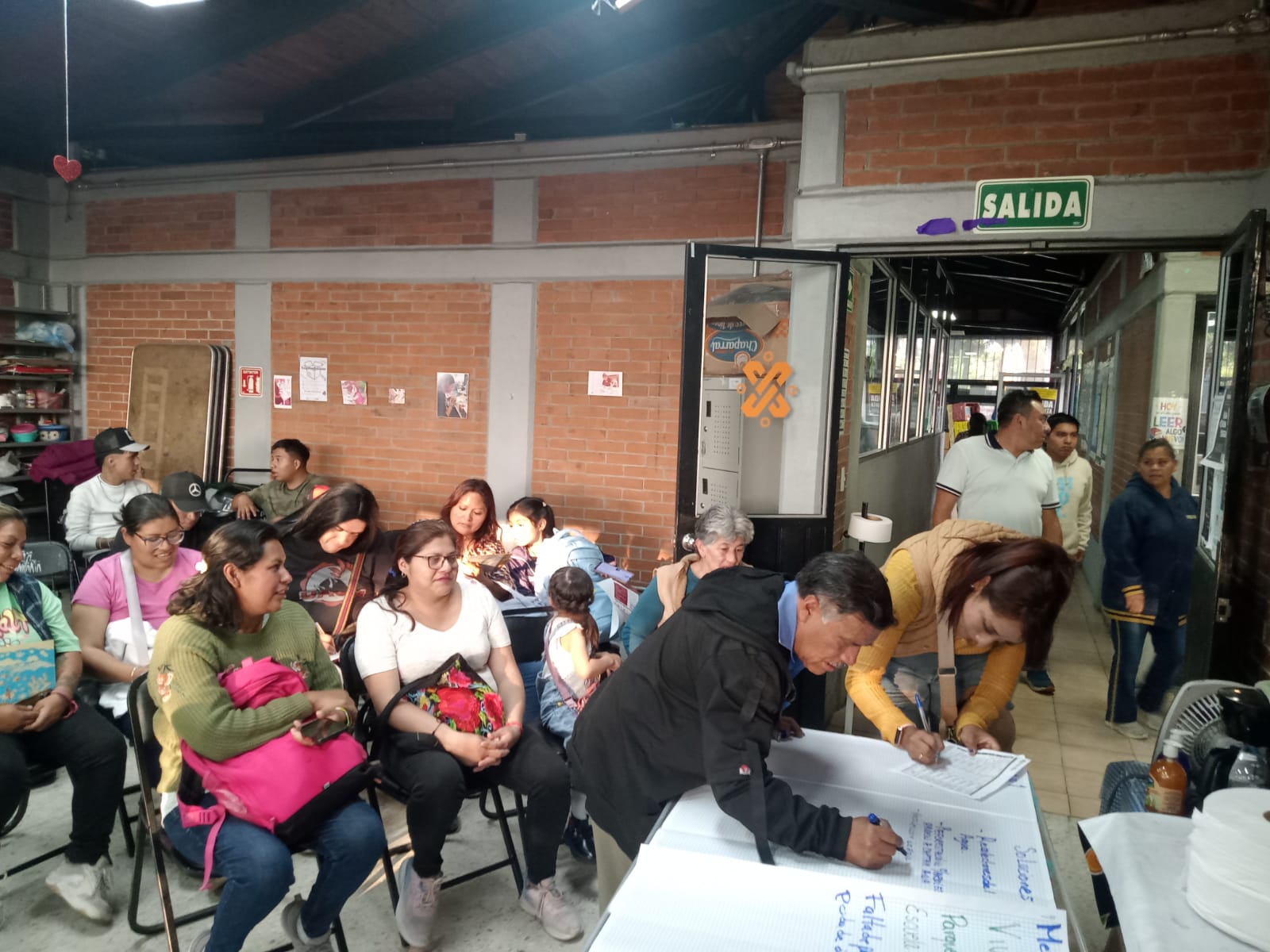 PILARES Central de Abasto